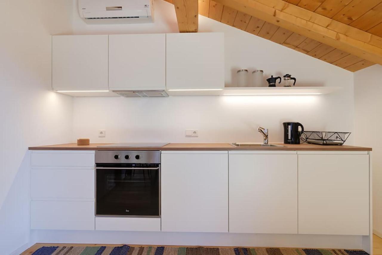 Lions Apartments Fiè Екстериор снимка