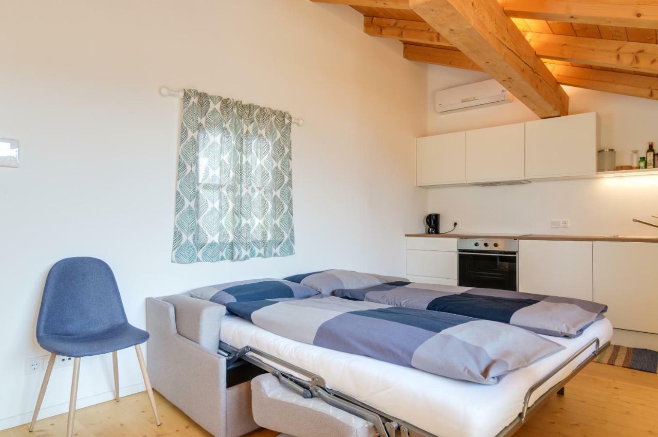 Lions Apartments Fiè Екстериор снимка